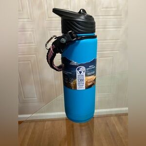 - Brand New Hydragear Zenith Steinless Steel Bottle With Leak-Proof